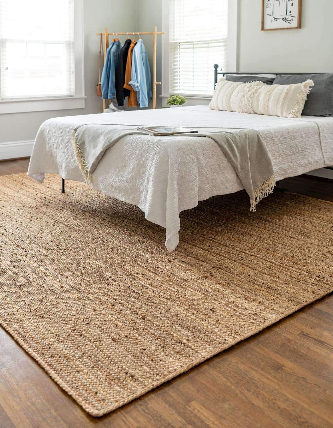 Hand‑Woven Farmhouse Jute Area Rug